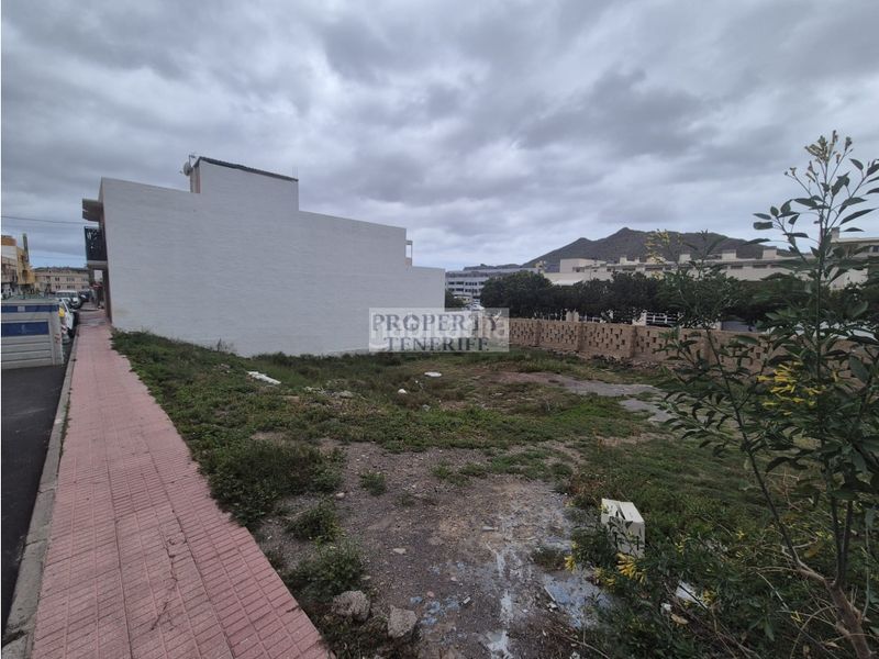 Foto 20f56222-d708-4146-87e6-1b12a85b530e. Terreny residencial a Cabo Blanco Arona