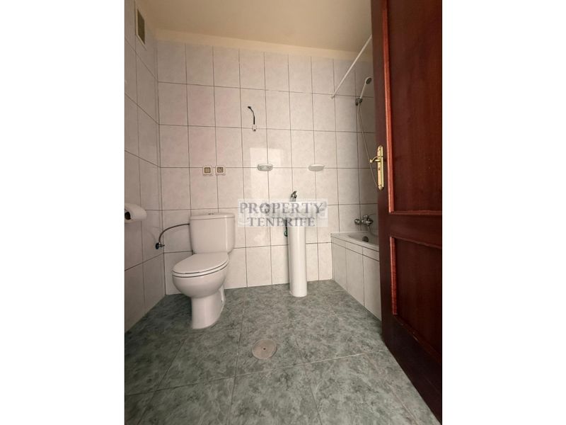 Foto 7c3b9dd6-5be2-409d-bfdb-0ed694e59bfd. Apartament a Cabo Blanco Arona