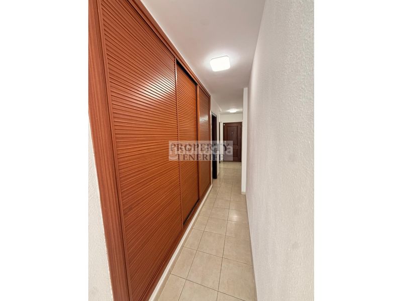 Foto 7d88a37b-43b8-4755-9a20-5cb21b2ae4b3. Apartament a Cabo Blanco Arona