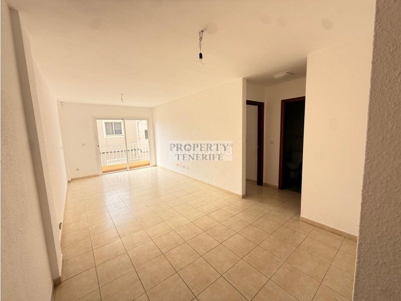 Foto 87ed4b82-4bb2-4cb6-a4c2-1d2f589c2f10. Apartament a Cabo Blanco Arona