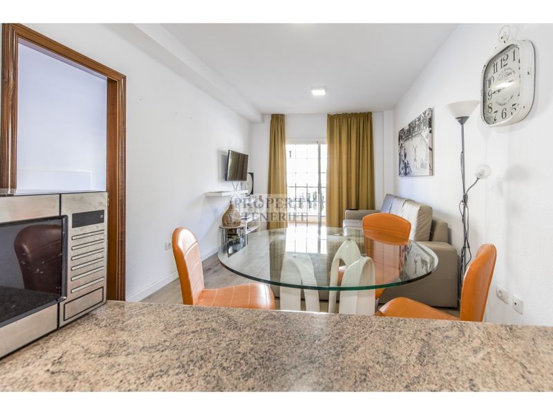 Foto 505d5f58-45de-432b-8982-117789721be3. Pis amb piscina a Palm - Mar Arona