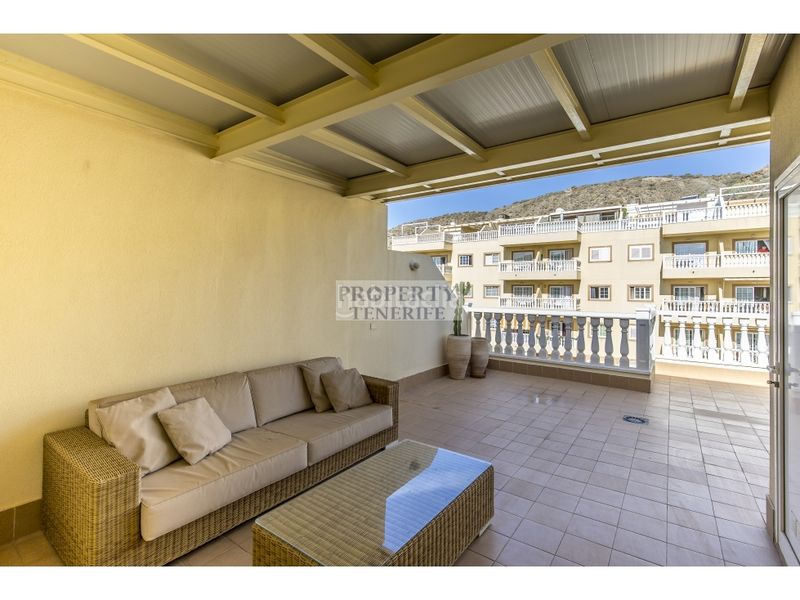 Foto b95f1d27-22d0-4666-a7ea-87d9d1ea7a4c. Pis amb piscina a Palm - Mar Arona