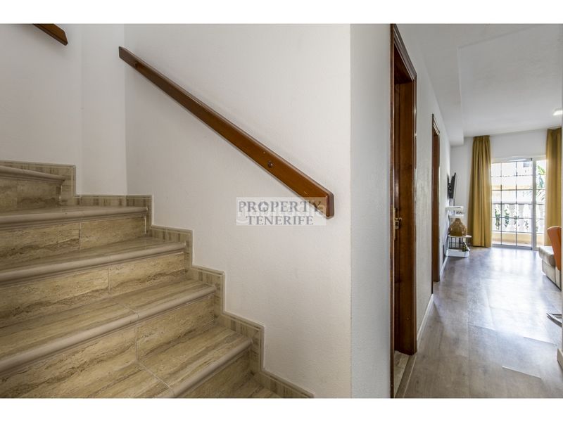 Foto f0a7e443-a4b8-4f01-a0b0-3123e1350a2a. Pis amb piscina a Palm - Mar Arona