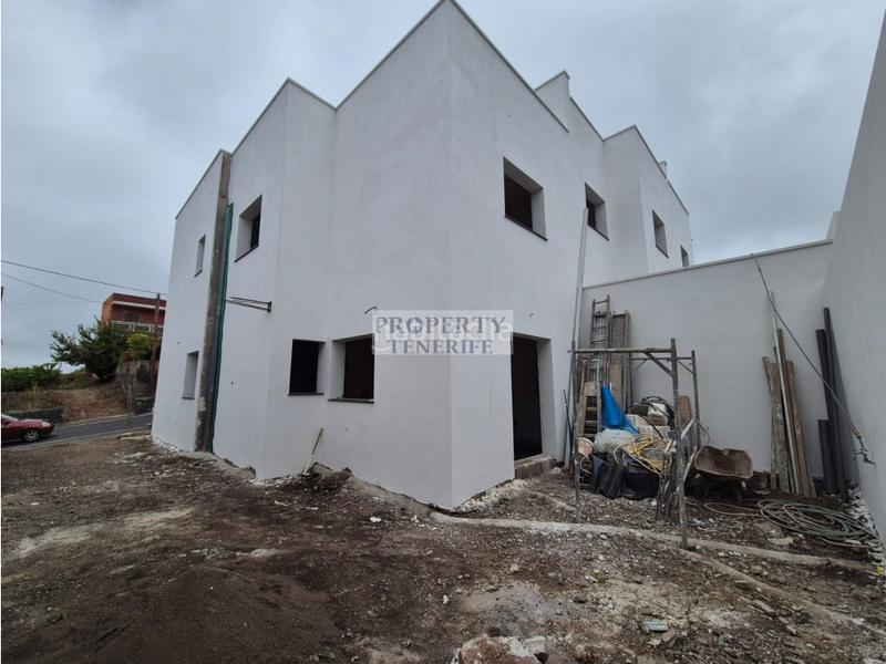 Foto fb510dac-08ac-4720-8bef-0e5ed408bdef. Chalet in Sauzal (El)