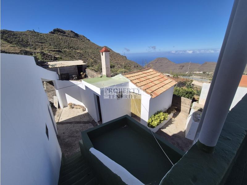 Foto 4213edf6-15de-4630-aa72-fc1bf888b24f. House in Santiago del Teide pueblo Santiago del Teide