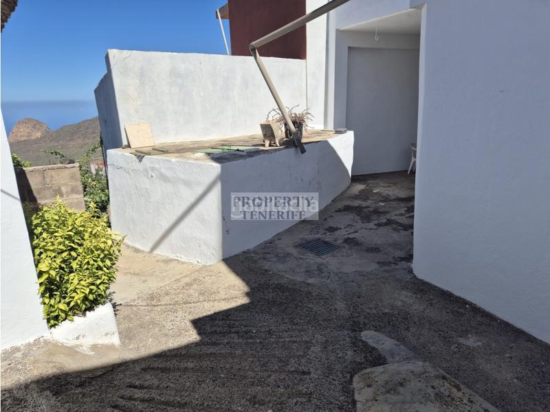 Foto dfa747e5-71d4-4b5b-8449-d714bbb0058e. House in Santiago del Teide pueblo Santiago del Teide