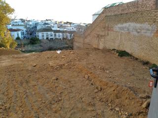 Terrain résidentiel à Carmona. Solar de 140m2 en la zona de la necropolis y anfiteatro romano