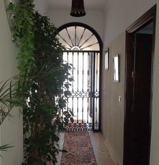 Casa en Carmona. En venta preciosa casa en planta baja