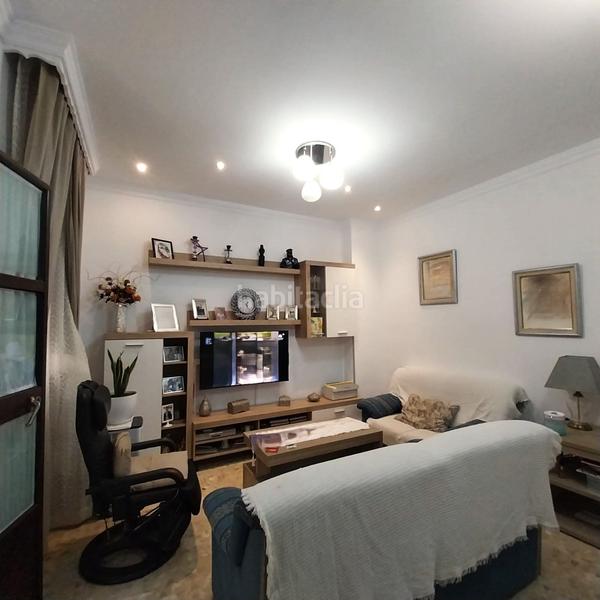 Foto 2624ed88-4f10-45af-841a-85eff02a6e91. Casa a Carmona