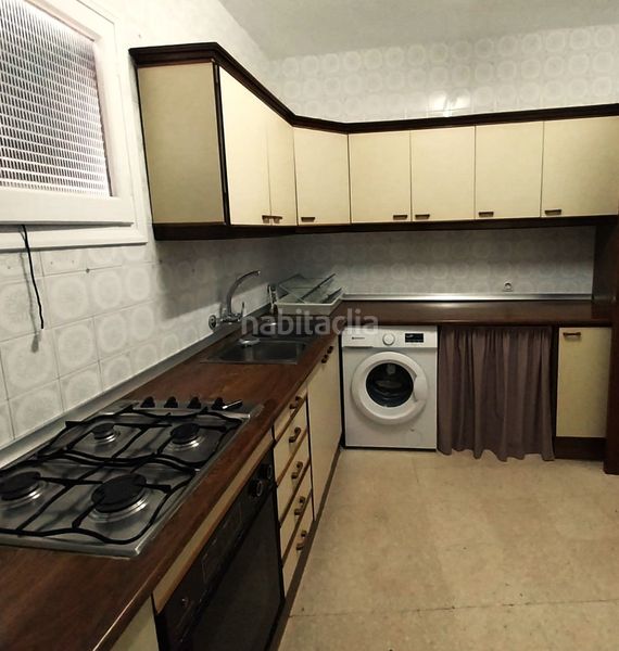 Foto 5eedeb7d-4246-4eae-a5a4-913d6f202909. Miete etagenwohnung in Carmona