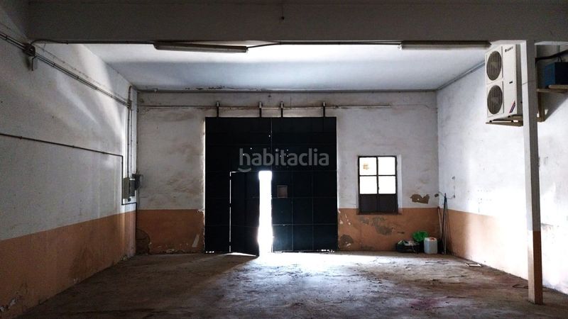 Foto 076fe69c-e04e-4f06-878b-6bd4a3dfe302. Local comercial a Carmona