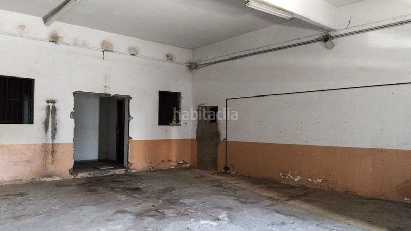 Foto c539977d-a0ab-4c18-b376-2e19a00caf95. Local comercial a Carmona