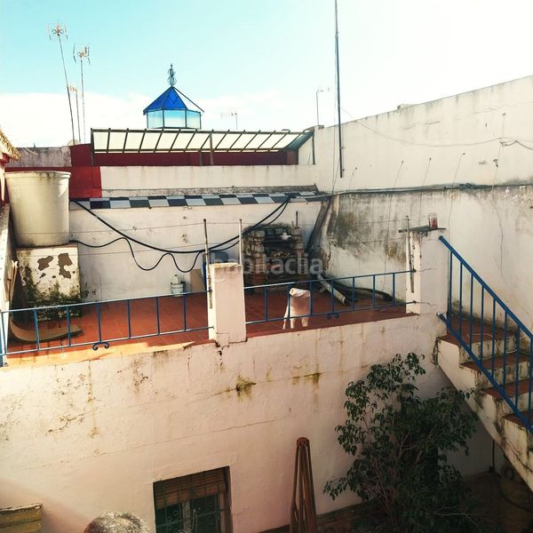 Foto f496f78b-285b-46c5-aeda-8aa01f9dab23. Casa a Carmona