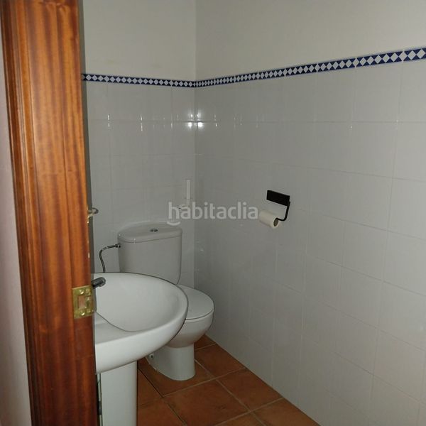 Foto bbd39253-c672-4c6a-8059-e9dcb37b28a6. Local comercial a Carmona
