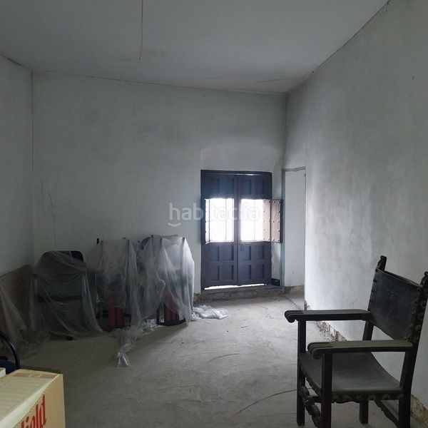 Foto efd786bd-45b2-4a05-8922-3a55fa90df48. Maison dans Carmona