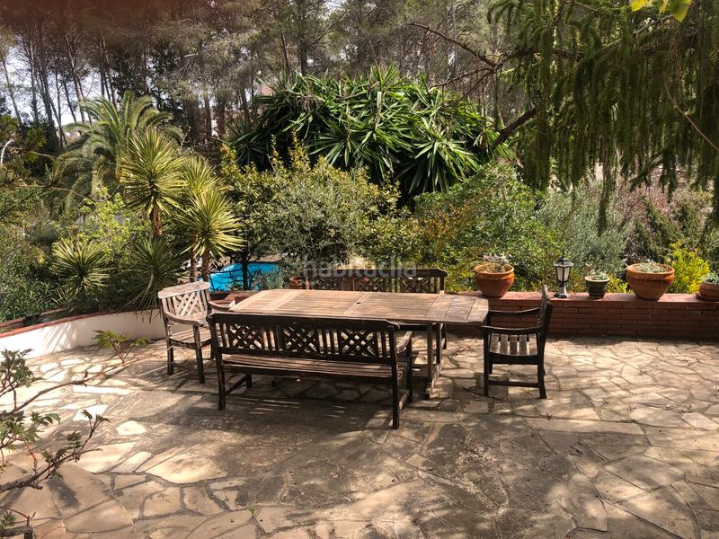 Foto 00b1f091-53c4-4d83-82b5-9083996aa6c4. Xalet amb xemeneia calefacció aparcament piscina a Vallirana