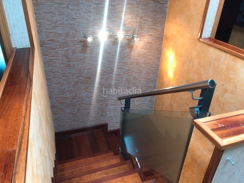 Foto 25215350-736a-437f-abb2-b19d7fd5fd58. Xalet amb xemeneia calefacció aparcament piscina a Vallirana