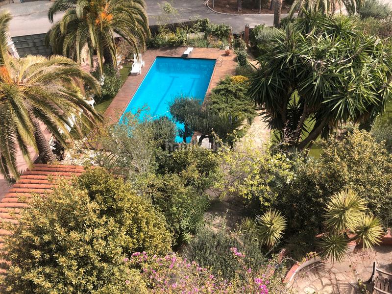 Foto 3390a2c9-b608-4901-ae4e-3c2c6c2557b7. Xalet amb xemeneia calefacció aparcament piscina a Vallirana