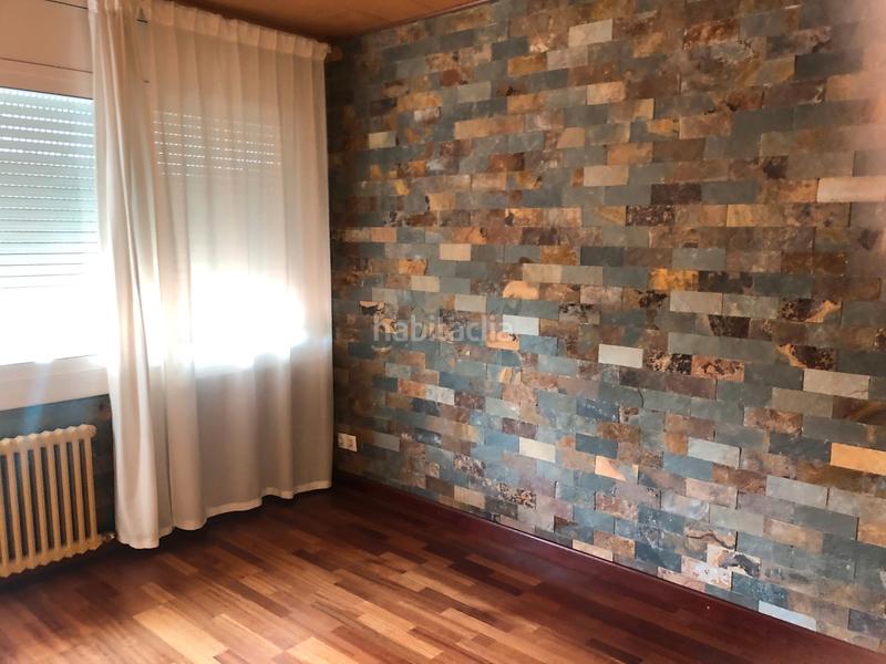 Foto 938549cc-ba0a-4ffb-ad79-73ba1245a4b2. Xalet amb xemeneia calefacció aparcament piscina a Vallirana