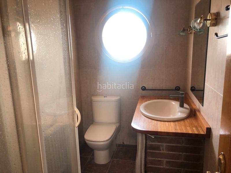 Foto bea53fd5-69b2-46da-a346-fa5018017c2c. Xalet amb xemeneia calefacció aparcament piscina a Vallirana