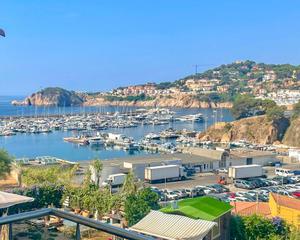 Apartament  Guardiola. Piso en la zona del puerto con vistas al mar