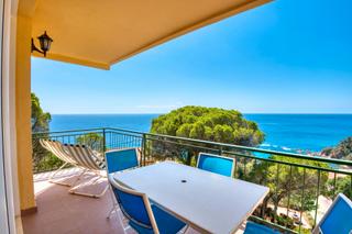 Apartament a Rosamar. Piso reformado con espectaculares vistas