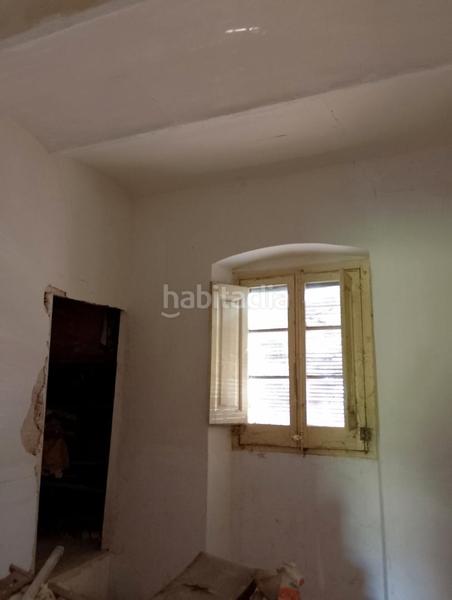 Foto bb1d2c17-1c86-4ca2-ac3f-26c24a19e4a1. Masía en passeig de l'arbreda 5 casa en el centro construida en gran parcela en Calonge
