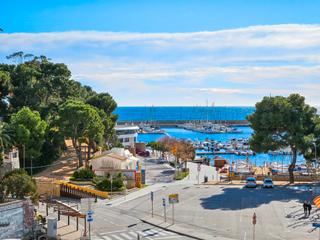 Appartement  Carretera de palamós. Apartamento reformado con vistas a mar