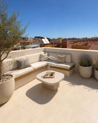 Zweistöckige Wohnung in Carrer de sant domènec 113. Fantàstic dúplex d’obra nova