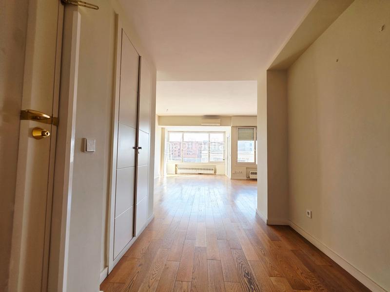 Foto fa2a3ade-701c-454c-8fb0-738aa794505f. Etagenwohnung mit heizung parking in Ríos Rosas-Nuevos Ministerios Madrid