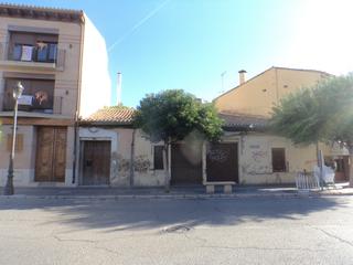 Casa  Carrer arquebisbe fuero. Magnifica ubicacion