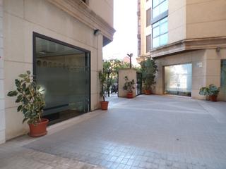 Oficina  Plaça del poeta vicente gaos. Magnifica ubicacion