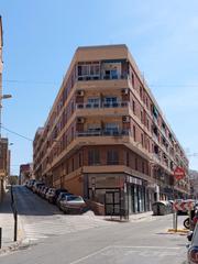 Local Comercial  Carrer divisoria. Magnifica ubicacion