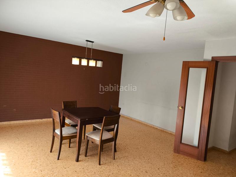 Foto 019ac187-3a98-4bbc-bc24-d0b51a57b813. Pis a El Castell Burjassot