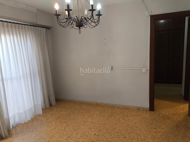 Foto b936121f-d761-44e9-8d48-2557e56b4b57. Pis a El Castell Burjassot