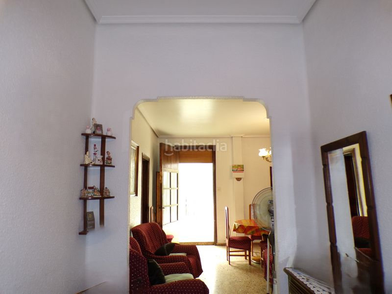 Foto 2300e9b4-9bce-4714-a060-c6f7f4f95dde. Casa amb aparcament a Tavernes Blanques