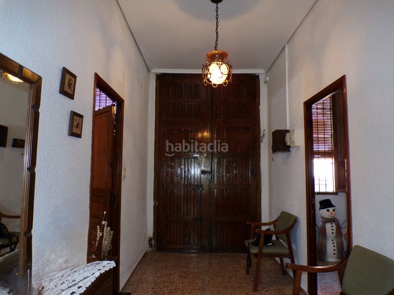 Foto c4188c86-4a5d-4289-be06-a957188551d2. Casa amb aparcament a Tavernes Blanques
