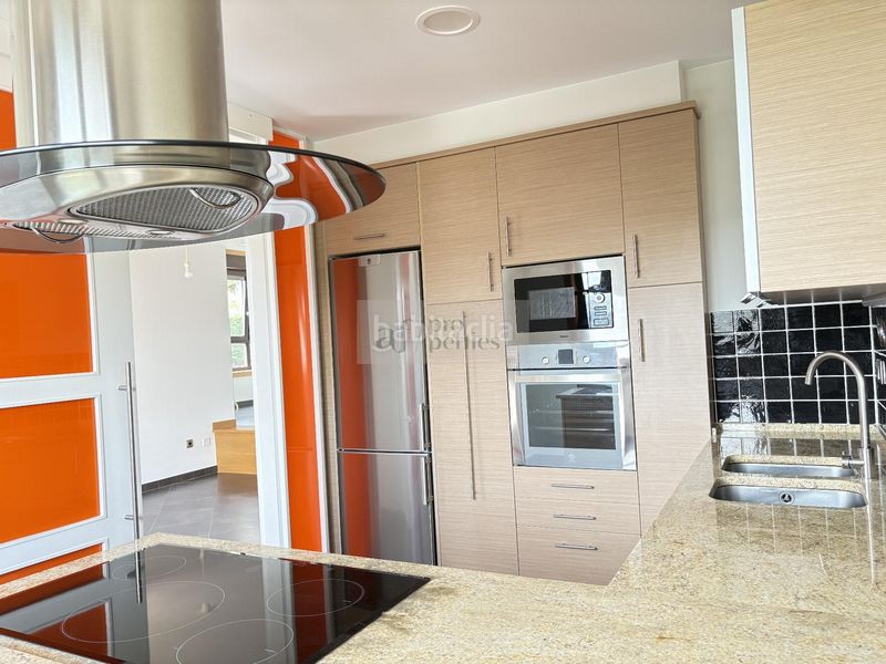 Foto 0f8a8bba-3284-4d6c-89ef-d9df0262897f. Chalet  en Coruxo - Oia - Saiáns Vigo