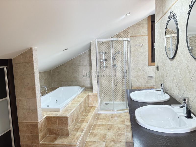 Foto 637f52ce-70c9-4e38-bb20-57d131ec3f69. Chalet  en Coruxo - Oia - Saiáns Vigo