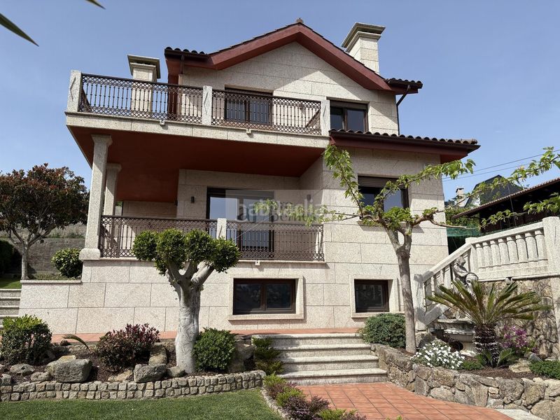 Foto e5afcca4-9d56-4fd7-ac84-93c980baa8ea. Chalet  en Coruxo - Oia - Saiáns Vigo