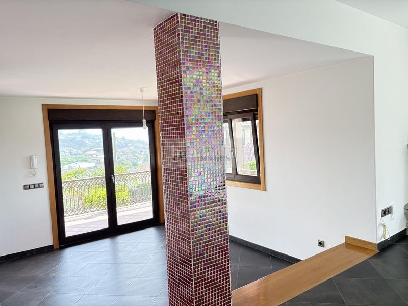 Foto f4350373-ae84-4cc4-bf53-6956c2212ec6. Chalet  en Coruxo - Oia - Saiáns Vigo