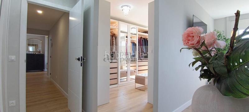 Foto 7d9d7821-e5d2-4000-b20a-76ba1cd56183. Pis amb calefacció aparcament a Alcabre Vigo