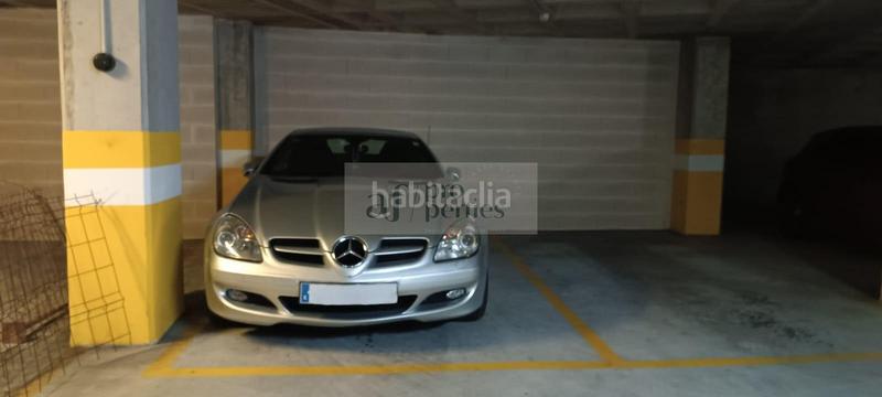 Foto cfa08a1f-345f-4b33-8c0b-4d77297a5f4f. Pis amb calefacció aparcament a Alcabre Vigo