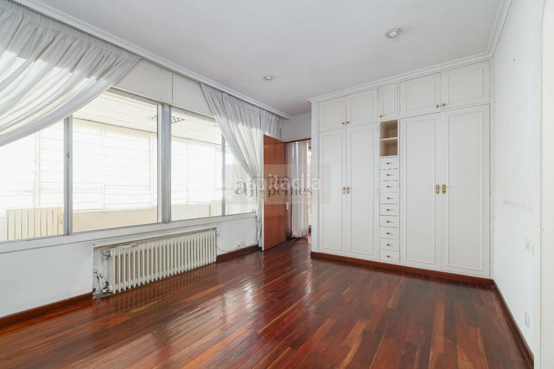 Foto 657effcc-654f-4deb-84ad-a3e5a91cb340. Àtic amb calefacció aparcament a Camelias - Pi y Margall Vigo