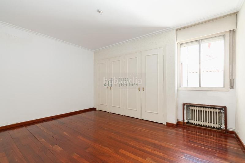 Foto 8f301aee-c418-4574-b97f-5844422d5236. Àtic amb calefacció aparcament a Camelias - Pi y Margall Vigo