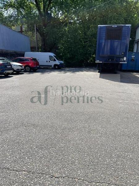 Foto adf435f8-5984-4741-b393-be38fb68adbb. Alquiler nave industrial nave en Lavadores Vigo