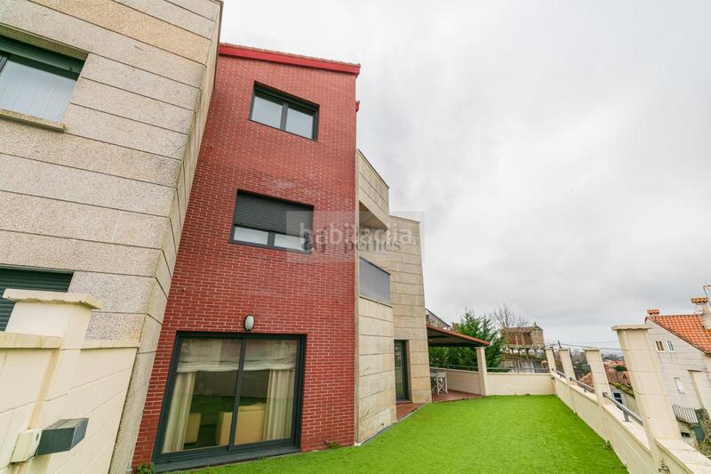 Foto 50ce3e6a-d434-49d6-b25e-40fb6a2993b5. Chalet  en Comesaña - Matamá Vigo