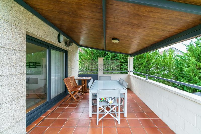 Foto bb982234-a80f-42da-a79c-374a0aa88954. Chalet  en Comesaña - Matamá Vigo