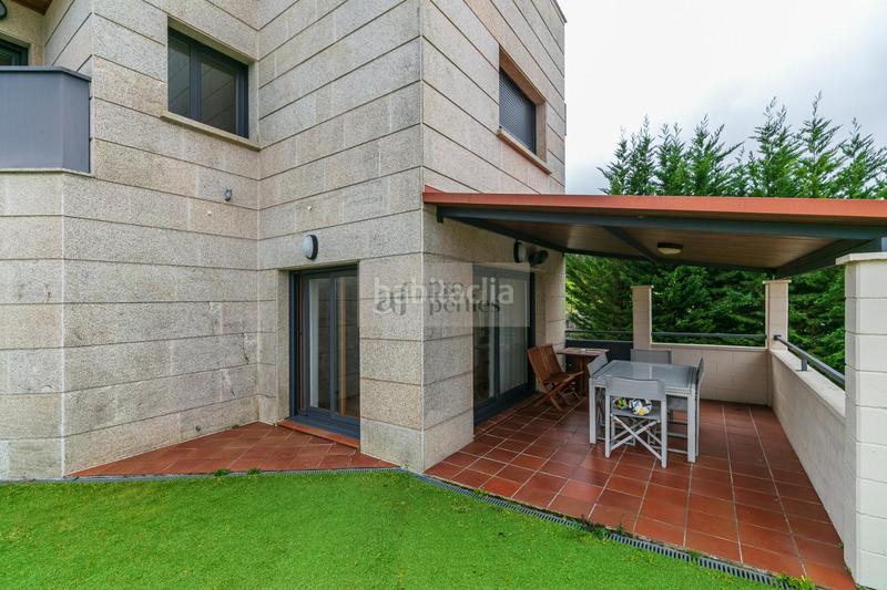 Foto ff0b78c4-0a2a-4bfc-875d-102e1cd08263. Chalet  en Comesaña - Matamá Vigo