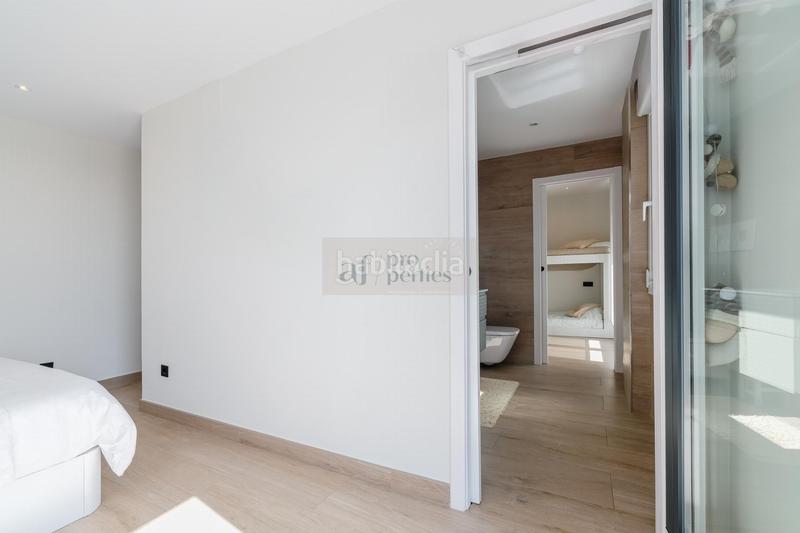 Foto c7d05d38-31ab-4c83-97d4-d96769250d50. Chalet  en Coruxo - Oia - Saiáns Vigo